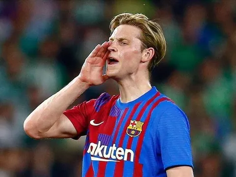 De Jong ra điều kiện để đến Man Utd