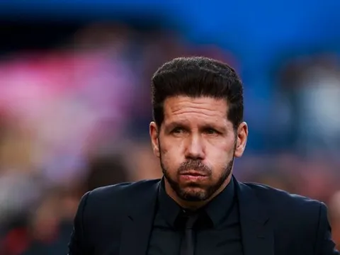De Laurentiis cứng rắn, giấc mơ vô địch Simeone bị dập tắt