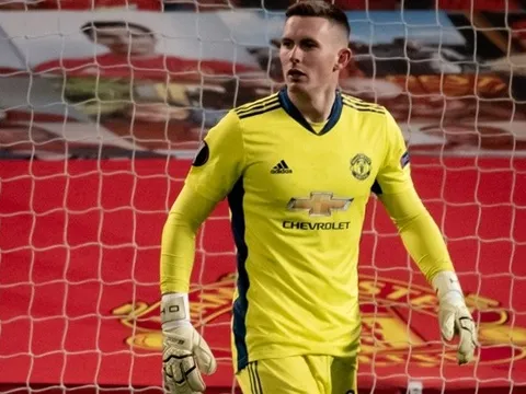 "Dean Henderson không hạnh phúc tại Man United"