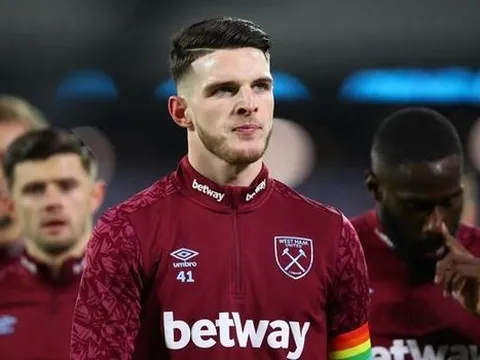 Chelsea đẩy đi 2 cái tên, mở đường đón tân binh khủng mùa Đông