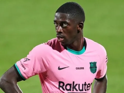 XONG! Klopp xác nhận đang quan tâm đến “người thừa” của Barca