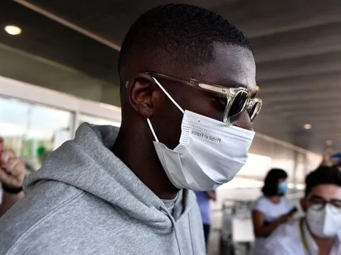 Dembele chốt tương lai với Barca