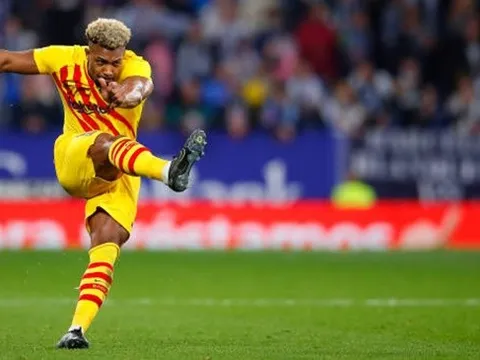 Dembele là nạn nhân cho sự đột biến của Traore