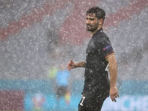 Đến lượt Gundogan khiến ĐT Đức thấp thỏm