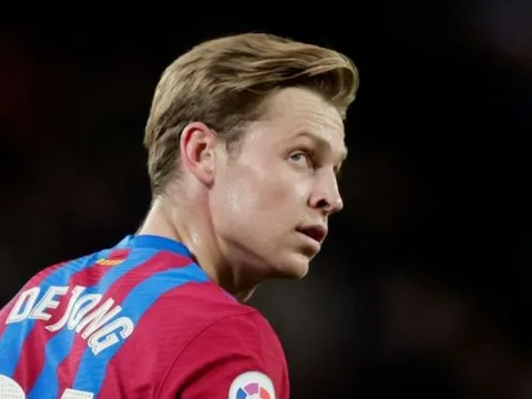 Đến Man Utd, De Jong sẽ có số áo trong mơ