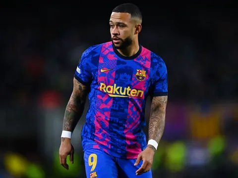 Depay chờ Ten Hag