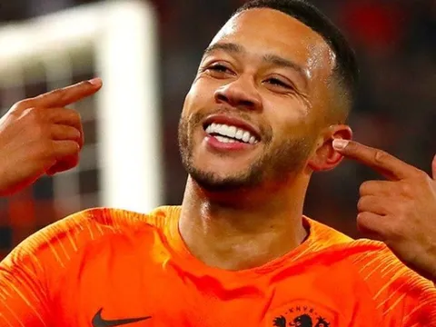 Depay có hợp với Barca? Seedorf có câu trả lời
