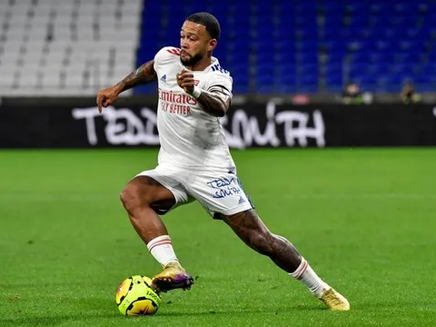 Depay lên tiếng, xác nhận được Barcelona quan tâm