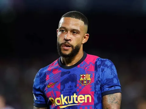 Depay ra điều kiện với Barca để ra đi