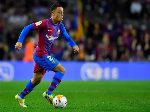 Barca chấp nhận lời đề nghị 20 triệu euro của Chelsea