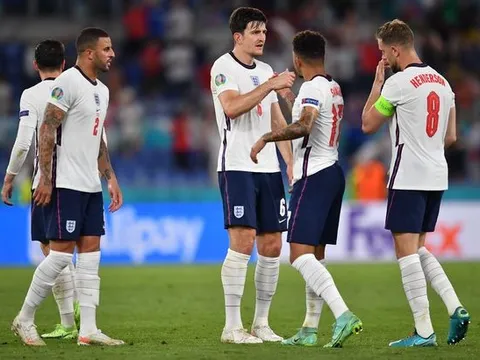 ĐHTB vòng tứ kết EURO 2020: Ý - Anh chiếm sóng, Man Utd góp 3 cái tên