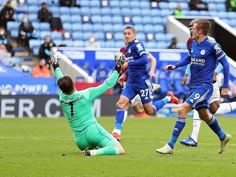 Địa chấn Premier League! Leicester City thua tan tác sau màn hủy diệt Man City