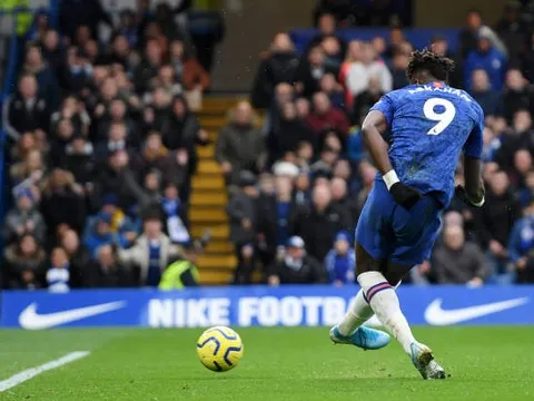 Điểm nhấn Chelsea 2-0 Crystal Palace: Không thể ngăn cản 'siêu nhân' Abraham