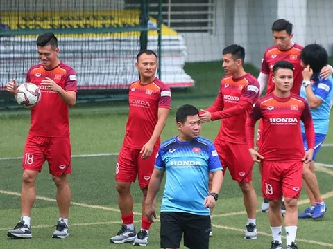 Điền tên "lão tướng" 30 tuổi, canh bạc thú vị hay sự tất tay của HLV Park Hang-seo?