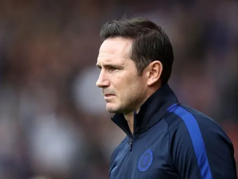 Điên tiết với học trò ấm ớ, Lampard mở cuộc họp ra tuyên bố chấn động