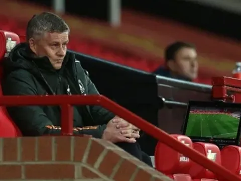 Dimitar Berbatov đưa dự đoán vàng cho trận đấu Everton vs Man Utd