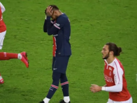 Dính líu đến phân biệt chủng tộc, Neymar có thể nghỉ thi đấu đến hết năm