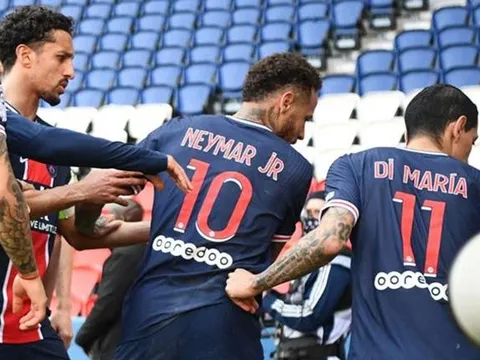 Dính thẻ đỏ, Neymar đại náo đường hầm, sấn sổ ăn thua đủ với đối thủ
