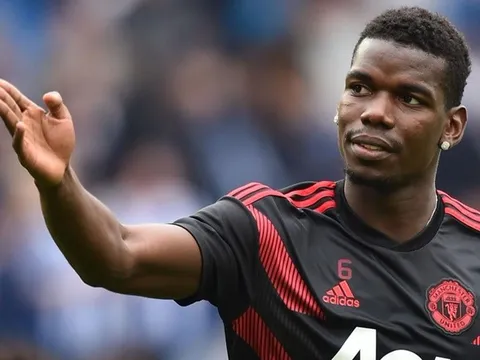 Arsene Wenger lý giải vì sao Pogba không là chính mình ở Man Utd