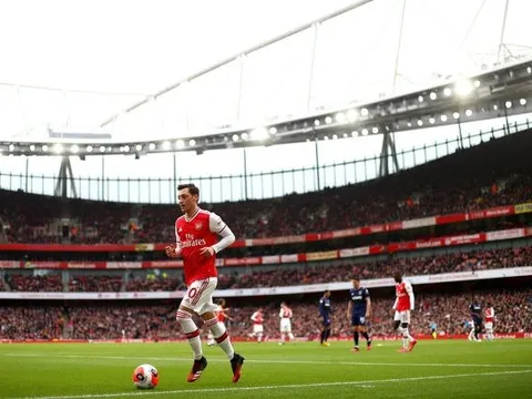 "Đó là dấu chấm hết cho cậu ấy ở Arsenal"