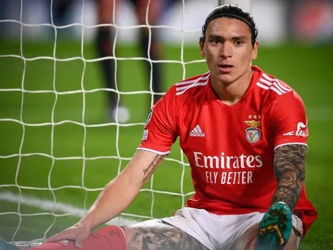 "Đó là lý do chúng ta đang nói về 100 triệu euro"