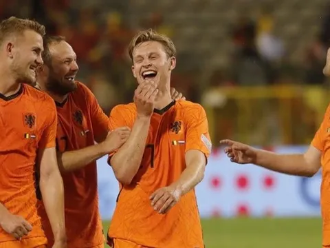 "Đó là lý do De Jong đáng giá 112 triệu euro"