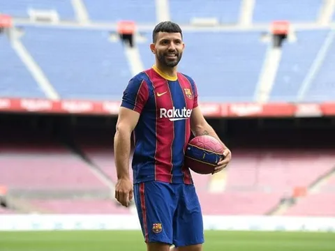 Đội hình Barcelona ra sao khi Messi ra đi?