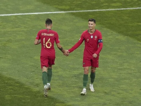Đội hình BĐN cho EURO 2021: Bruno Fernandes sánh vai 'ông lão' CR7