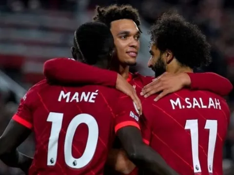 Đội hình Liverpool đấu Benfica: Arnold tái xuất?