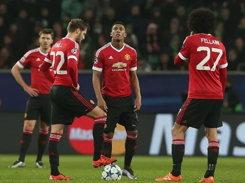 Đội hình Man Utd bị "KO" ở Đức năm 2015 giờ vẫn còn 5 người