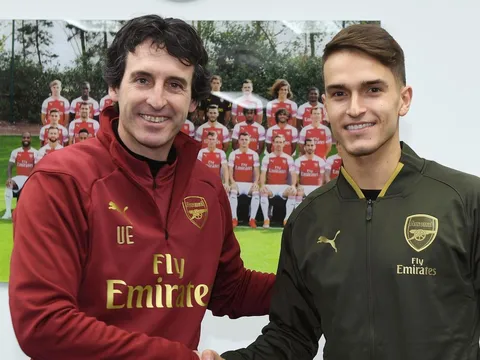 Đội hình những chữ ký tệ nhất của Arsenal 10 năm qua