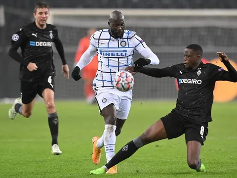 Đội hình tiêu biểu Champions League giữa tuần qua: Lukaku sát cánh cùng Giroud