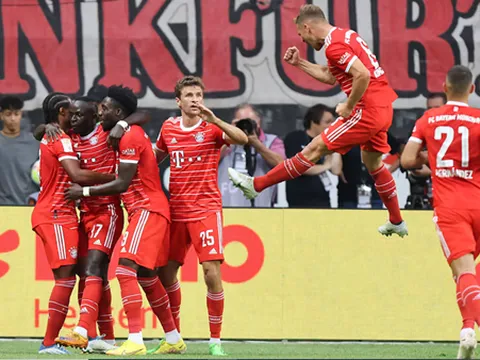 Đội hình tiêu biểu vòng 1 Bundesliga: Bộ tứ Bayern