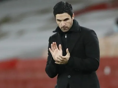 Đối tác cảnh báo, Arsenal đối mặt mức giá bom tấn cho máy phối bóng