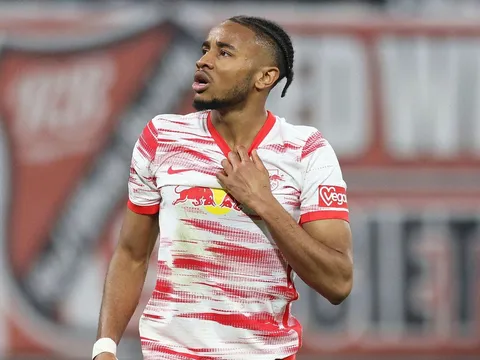 Đối tác hét giá 100 triệu euro với Man Utd
