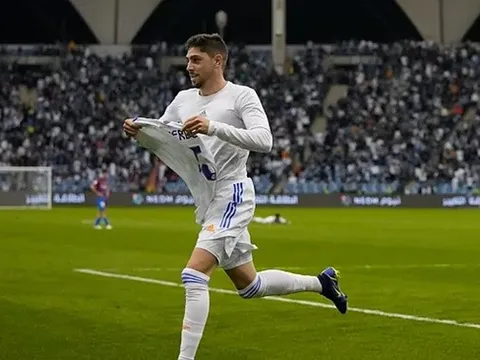 Động cơ vĩnh cửu giữa sân thúc đẩy Real Madrid