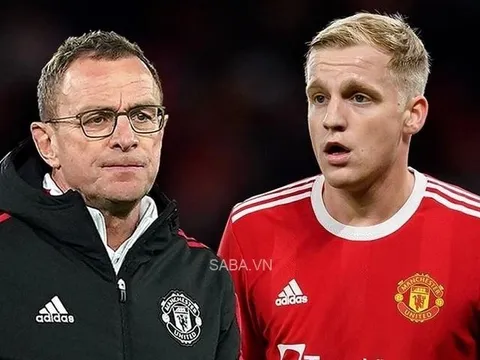 Donny van de Beek chưa thể thoát khỏi vận rủi ở Man Utd