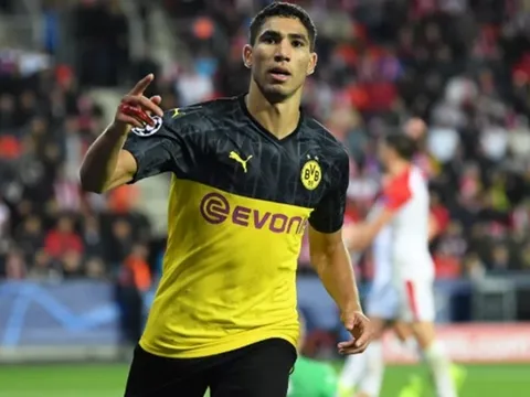 Dortmund - bệ phóng cho tài năng trẻ: Sau Sancho là "thần đồng" từ châu Phi