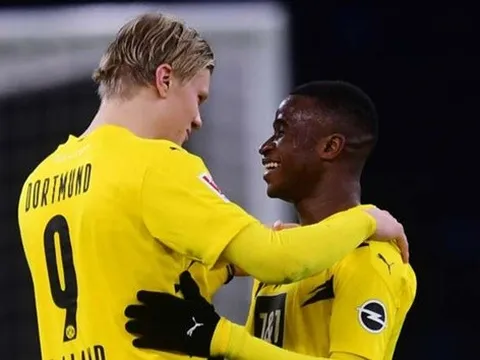 Dortmund bùng nổ sau 1 đêm, Haaland và "thần đồng" chiếm "hết sóng" Bundesliga