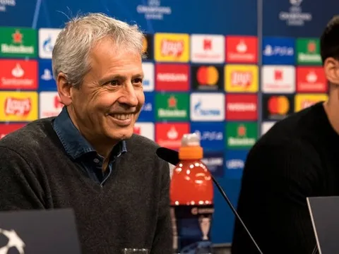 Dortmund đứng trước nguy cơ "uống C2", thống soái vẫn bình thản đến lạ