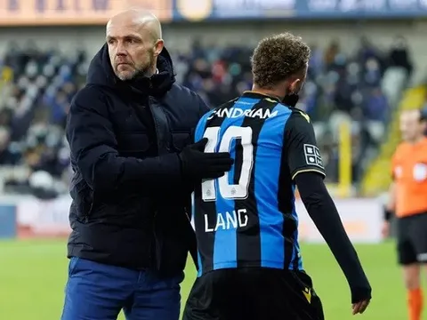 Ajax nhắm được HLV mới, sẵn sàng cho ngày chia tay Ten Hag