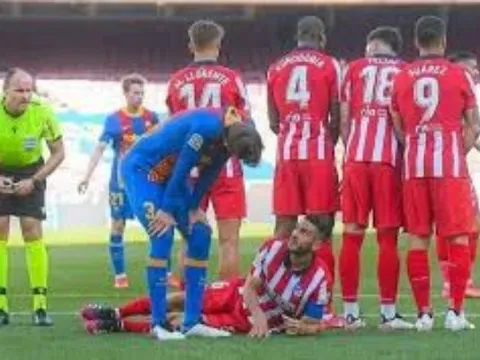 "Pique là một gã điên"