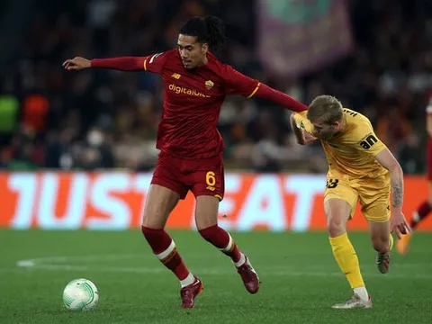 Cựu sao Quỷ đỏ chắc như đá tảng trong đội hình Mourinho