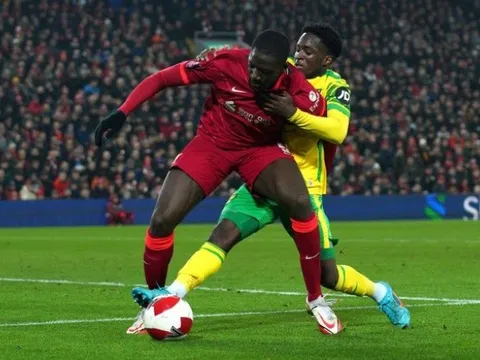Dự bị cho Van Dijk và Matip, Konate nói ra điều phải làm