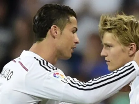 Dự đoán 7 năm của Ronaldo về sao Arsenal đã thành sự thật