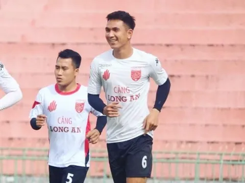 Đức Thịnh ghi bàn, Tiền Giang thắng kịch tính Trẻ TP.HCM