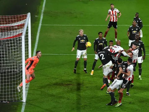 Đụng độ "kẻ thù truyền kiếp", Man Utd ra sân với đội hình nào?