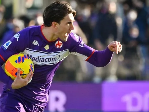 HLV Fiorentina lên tiếng về tương lai của Vlahovic