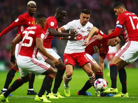 "Tôi thật sự giận dữ vì con trai không chịu gia nhập Man United"