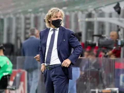 Dybala làm hành động khó chịu, sếp lớn ngao ngán